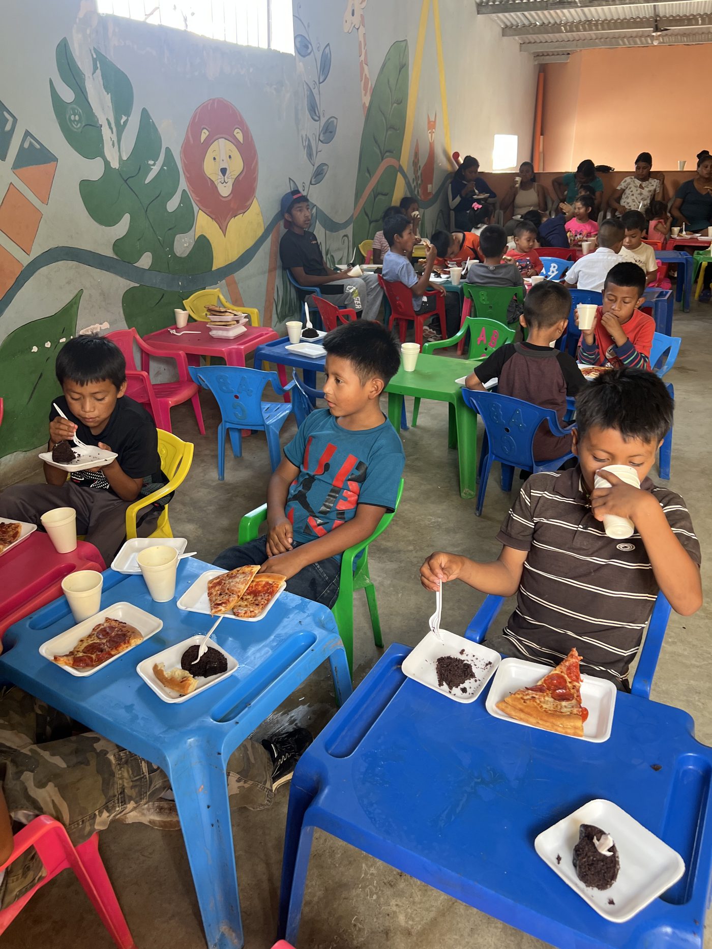 Kids at Noah's Ark Project in Guatemala